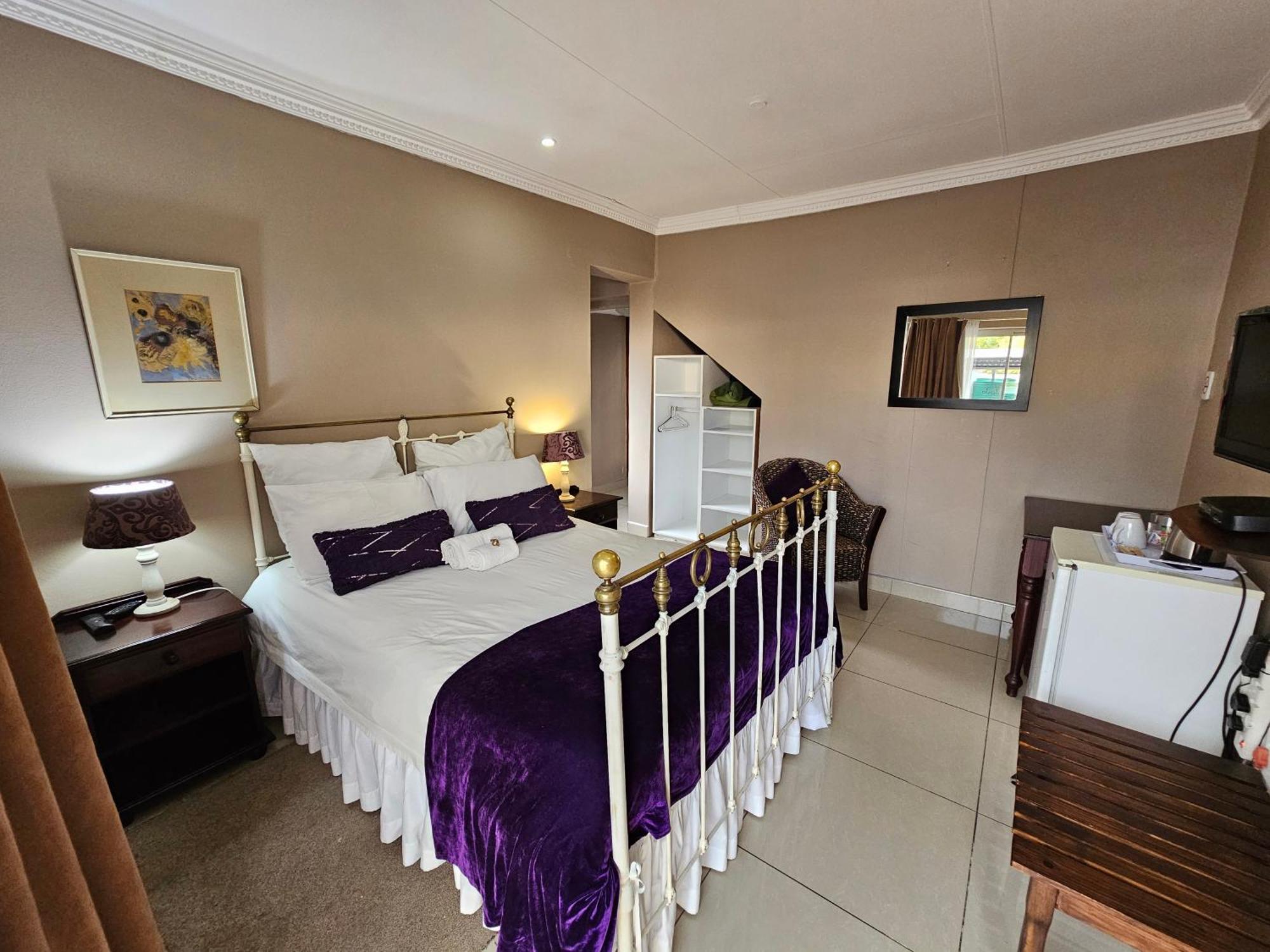 Bettie'S Luxury Lodge Kroonstad Eksteriør billede