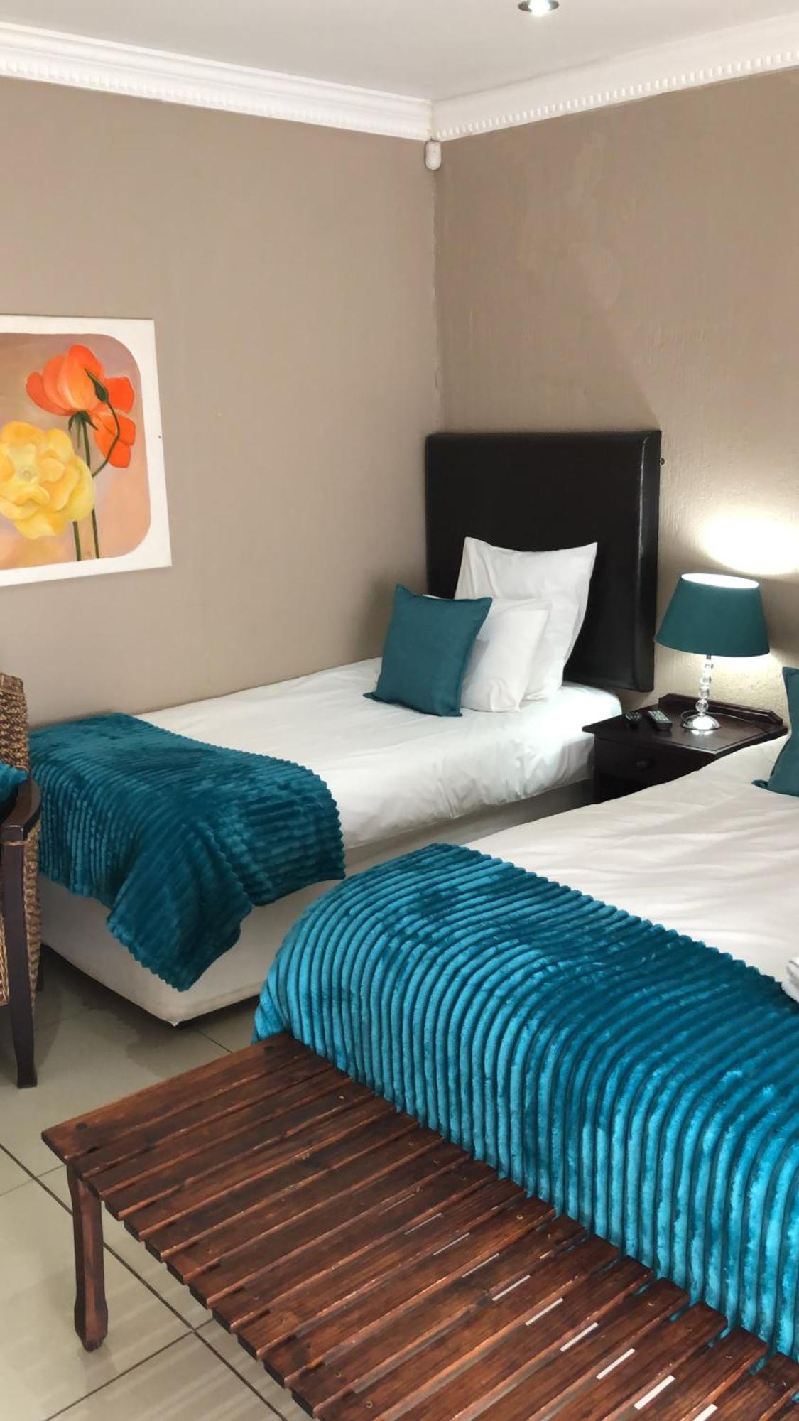 Bettie'S Luxury Lodge Kroonstad Eksteriør billede