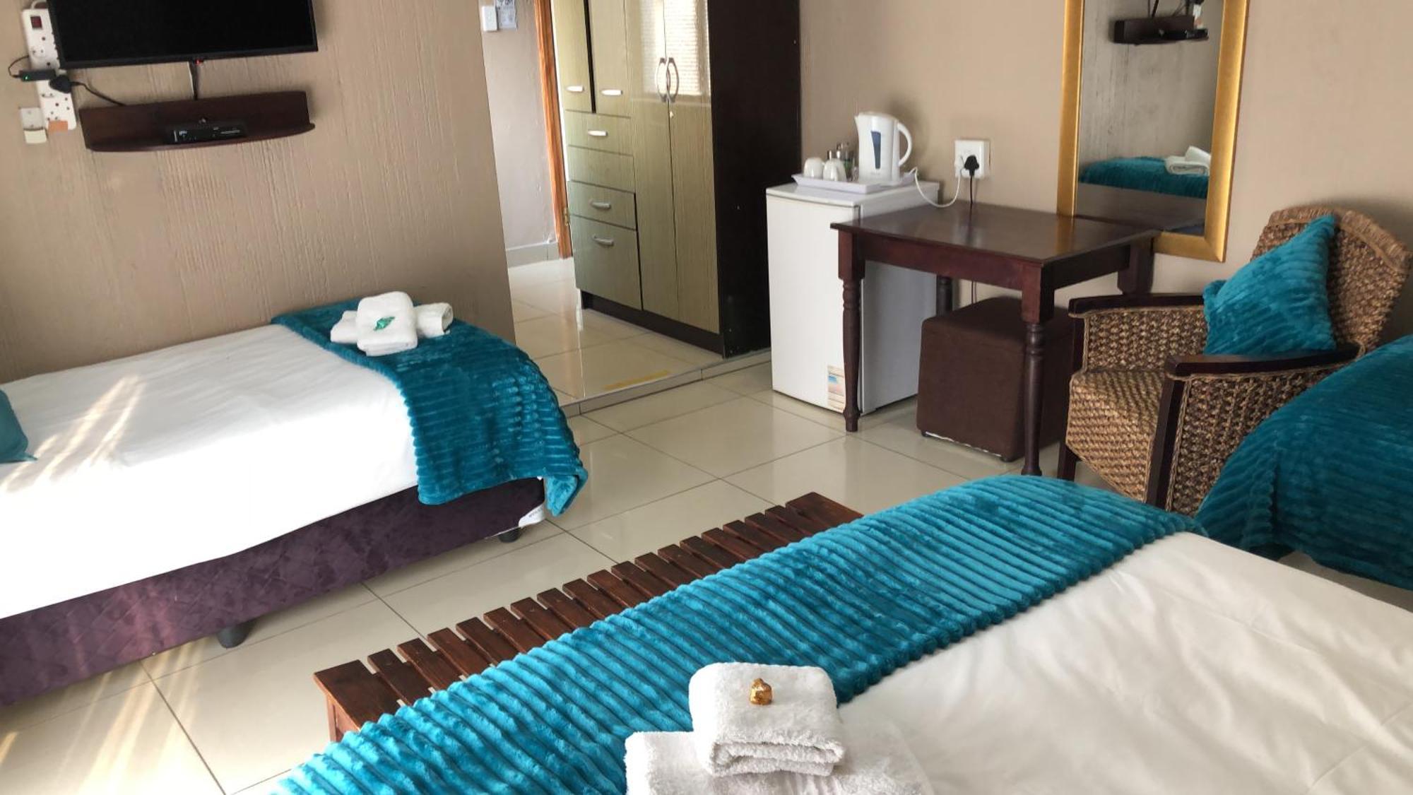 Bettie'S Luxury Lodge Kroonstad Eksteriør billede
