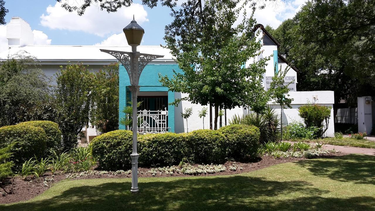 Bettie'S Luxury Lodge Kroonstad Eksteriør billede