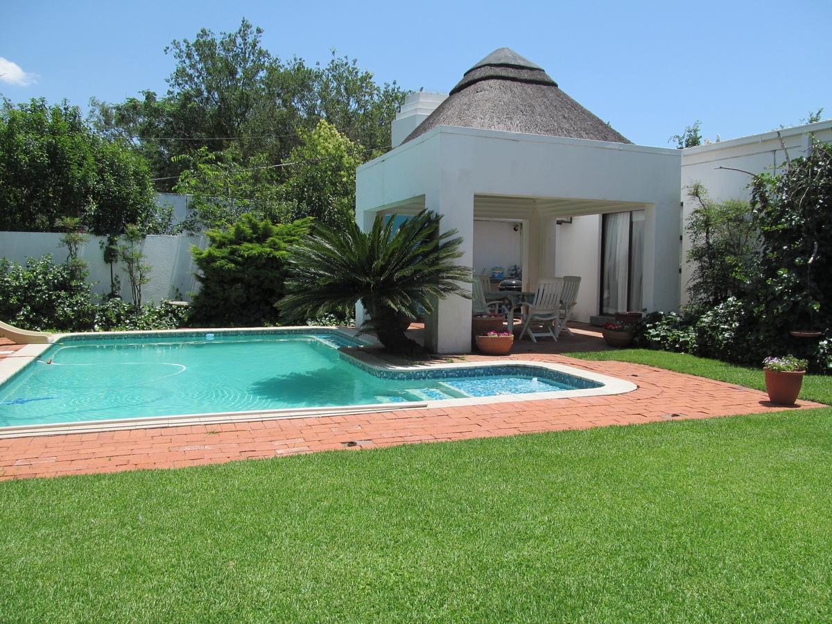Bettie'S Luxury Lodge Kroonstad Værelse billede